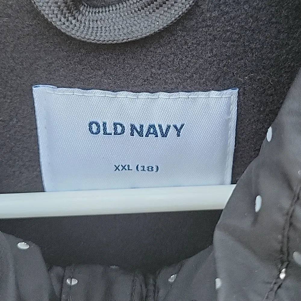 Old Navy Puffer Vest size XXL